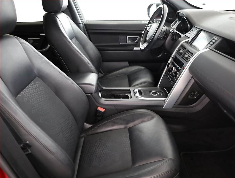 Land Rover Discovery Sport (2016) TD4, 4X4, Automat, Serv.kniha - fotka 7 z 21