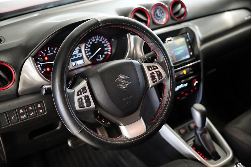 Suzuki Vitara - fotka 5 z 6