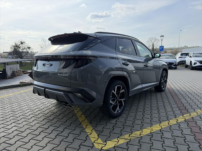 Hyundai Tucson (2026) 1,6 T-GDI 4x2 110 kW 6st. MT - fotka 5 z 12