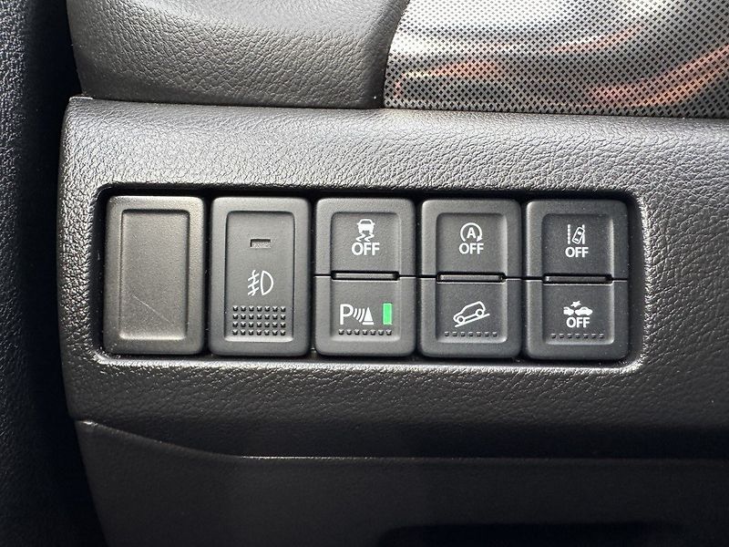 Suzuki Vitara (2023) 1.4i BoosterJet Allgrip ZÁRUKA - fotka 8 z 48