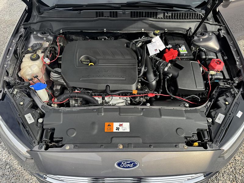 Ford Mondeo 1.5EB,1MAJITEL,KOMPLET SERVIS - fotka 34 z 50