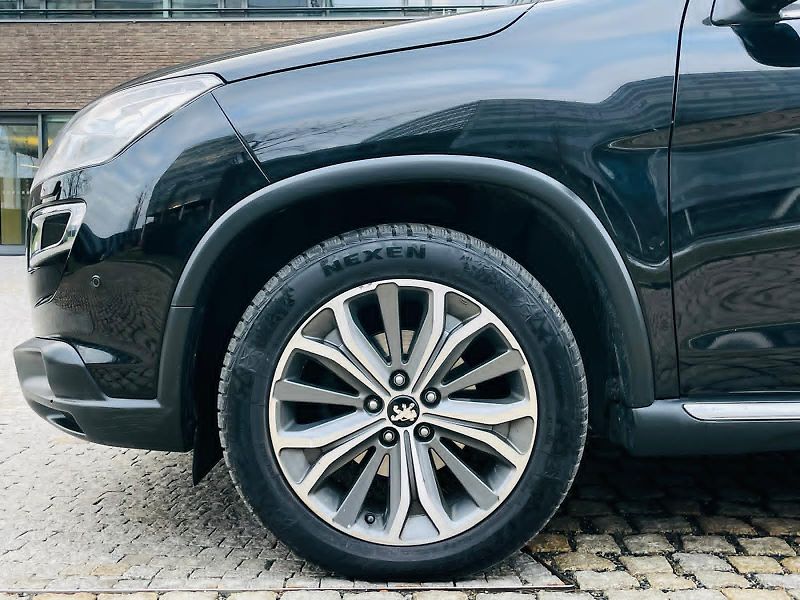 Peugeot 4008 1.8HDI 4x4 VÝHŘEV KAMERA TAŽNÉ - fotka 51 z 52