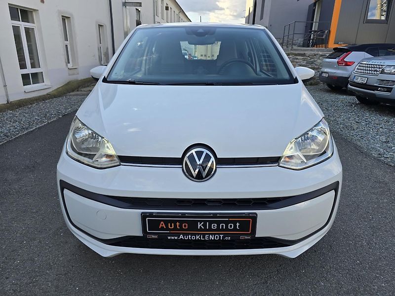 Volkswagen up! CNG KAMERA + DIGIKLIMA ČR - fotka 3 z 25