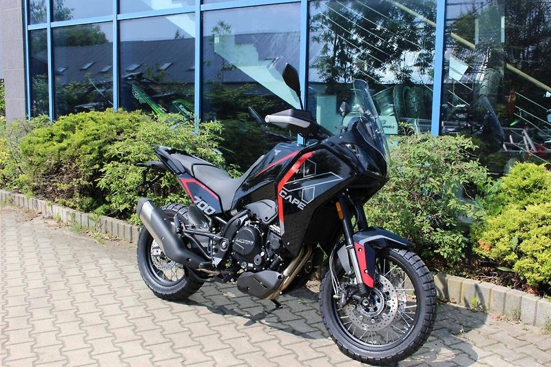 Moto Morini (2025) X-CAPE 700  drátěná kola 2025 - fotka 1 z 10