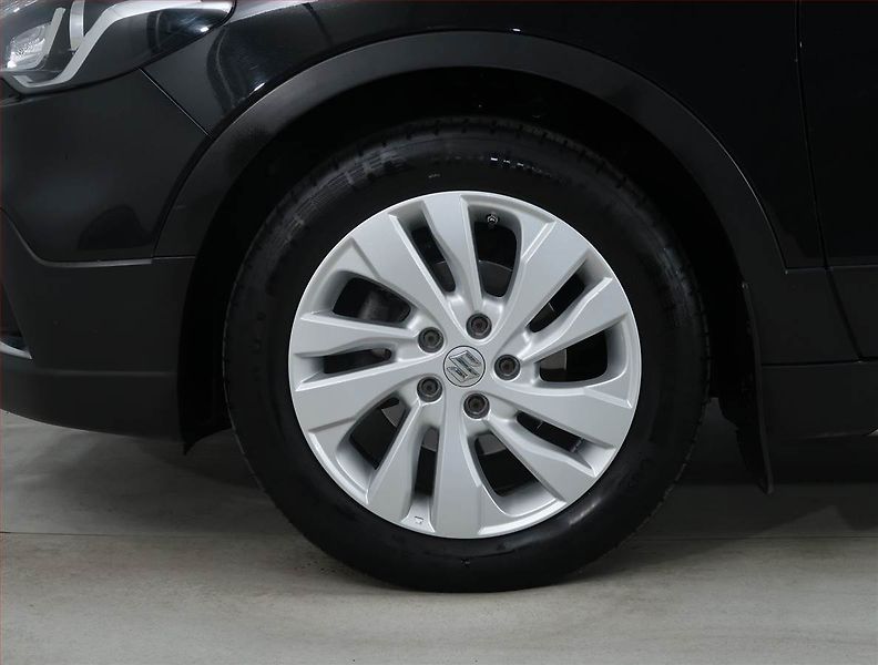 Suzuki SX4 S-Cross (2019) 1.4 BoosterJet, Automat, ČR - fotka 15 z 21