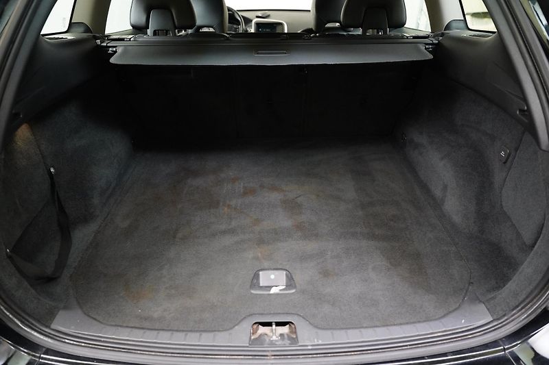 Volvo XC60 - fotka 27 z 27
