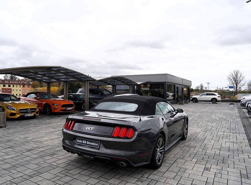 Ford Mustang GT 5.0 Premium /AT/kůže/440 PS - fotka 6 z 33