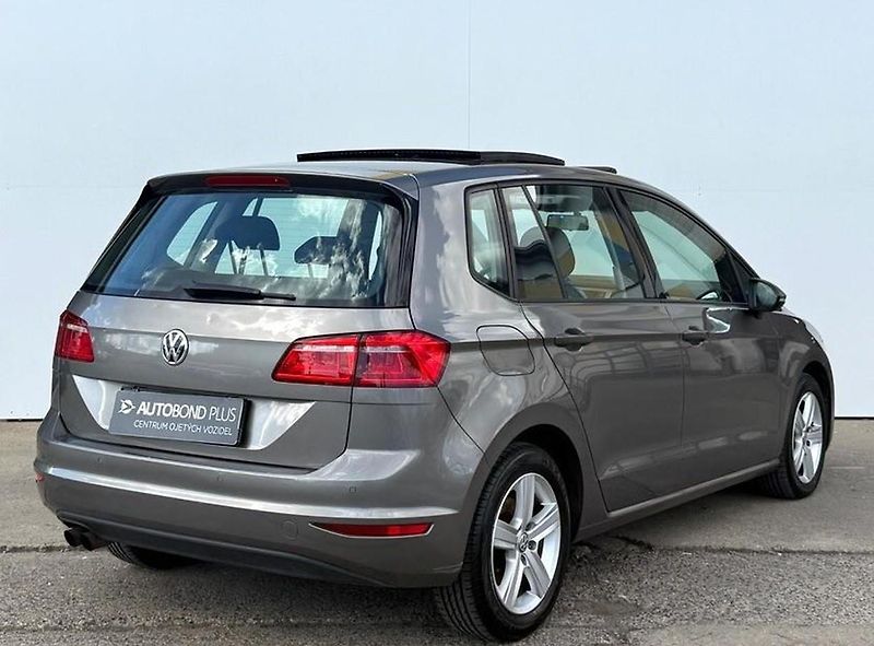 Volkswagen Golf Sportsvan 1.4 TSI 92kW Comfortline Panor - fotka 2 z 20