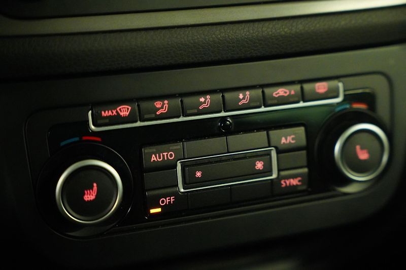 Volkswagen Golf Plus - fotka 20 z 26