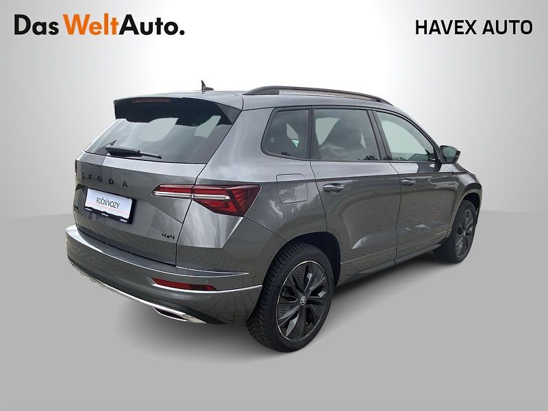 Škoda Karoq (2025) 2,0 TDI 110kW 4x4 DSG Sportlin - fotka 2 z 33