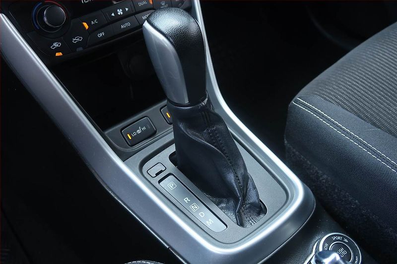 Suzuki SX4 S-Cross (2017) 1.4 BoosterJet, 4X4, Automat - fotka 13 z 24