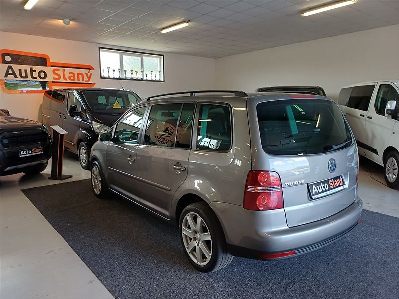 Volkswagen Touran 1,9 TDI 77kW,2x kola - fotka 5 z 25