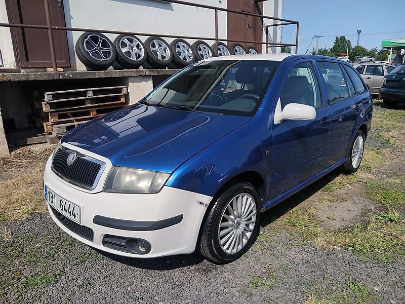 Škoda Fabia 1.4 MPI Combi Classic - fotka 1 z 17