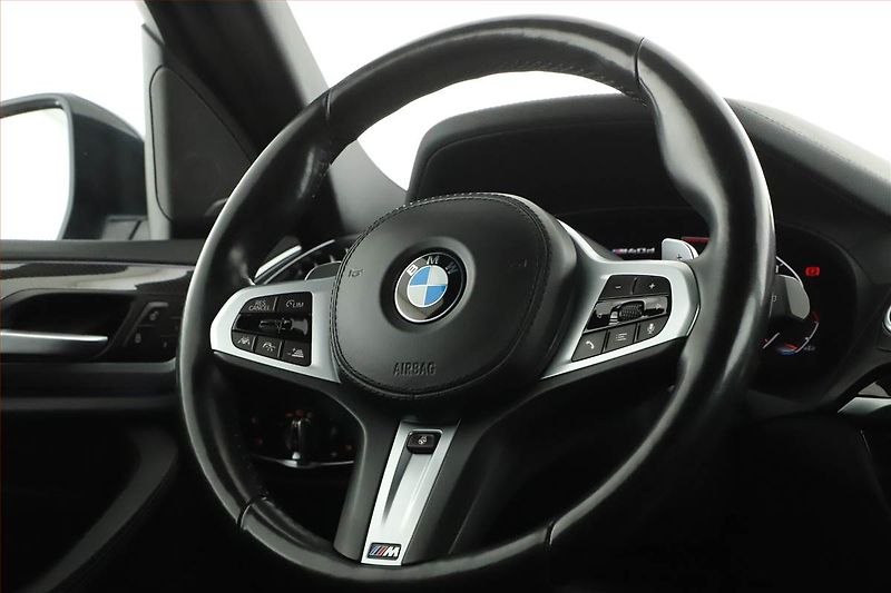BMW X3 (2021) M Sport M40d - fotka 17 z 22