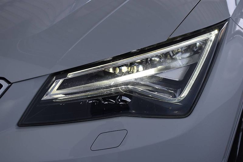 Seat Ateca (2020) FR 2.0TSI 140kW DSG 4x4 - fotka 26 z 26