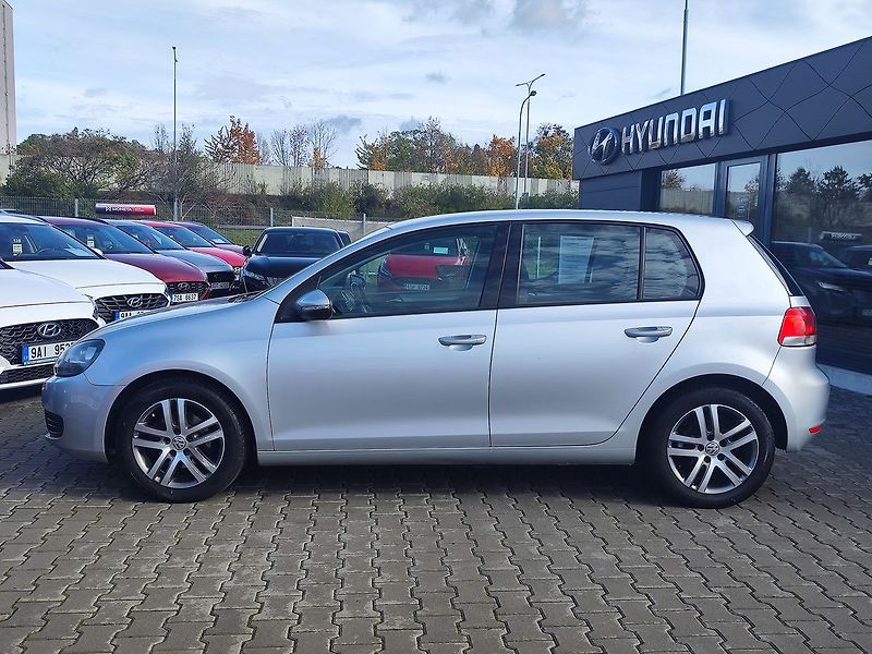 Volkswagen Golf 1.4 16V/59kW Trendline - fotka 8 z 21