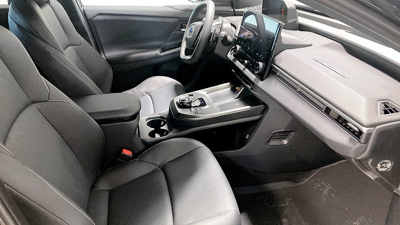 Subaru E-Outback 74.7 kWh AWD Executive H/K Ven - fotka 7 z 12