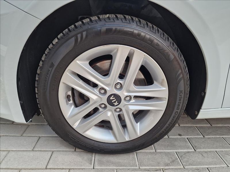 Kia Ceed 1.6CRDi 100kW Fresh SW,1.Maj. - fotka 41 z 47