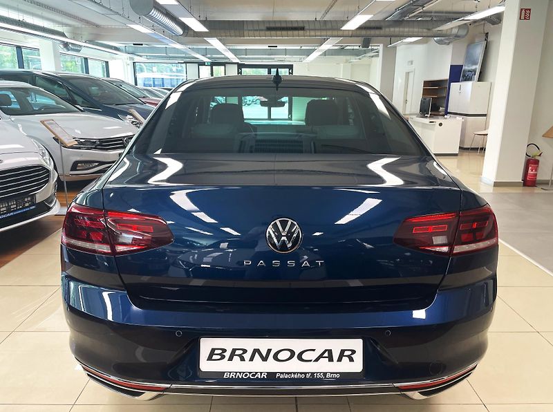 Volkswagen Passat 2.0TDI 110 kW BMT Elegance, ČR - fotka 5 z 29