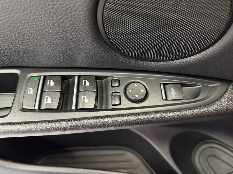 BMW X5 M50d xDrive M-PAKET, HUD, EL. - fotka 30 z 33