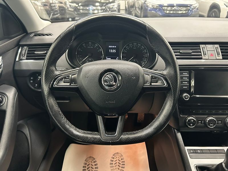 Škoda Octavia (2018) 1.4 G-Tec Ambition 2018 | Záru - fotka 38 z 71