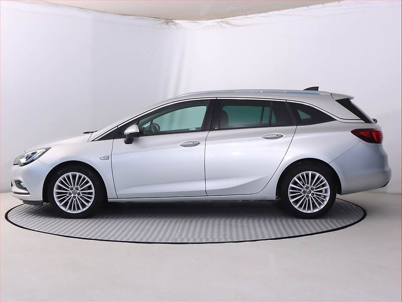 Opel Astra (2016) 1.6 CDTI, Serv.kniha, Navi - fotka 3 z 21