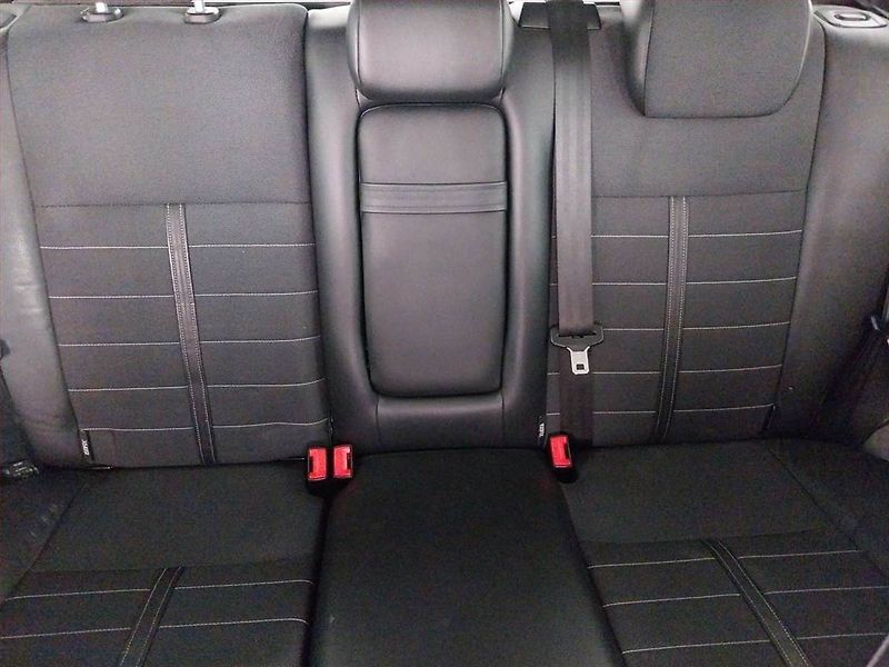 Ford Kuga (2012) Titanium 2.0 TDCi, 4X4 - fotka 10 z 19