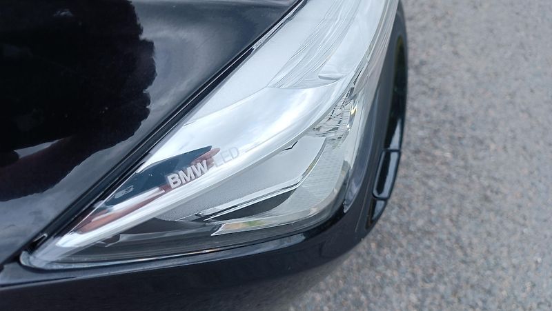 BMW Řada 3 320d MPaket 2,0D B47 Automat - fotka 29 z 36