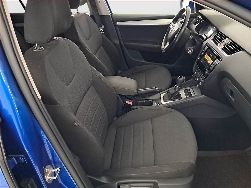 Škoda Octavia (2016) 2.0 TDI, 4X4, Automat - fotka 9 z 17