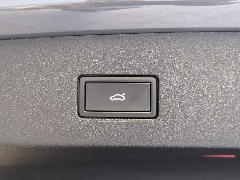 Volkswagen Tayron TDI 4M R-Line HuD Pano 360 IQ - fotka 34 z 34
