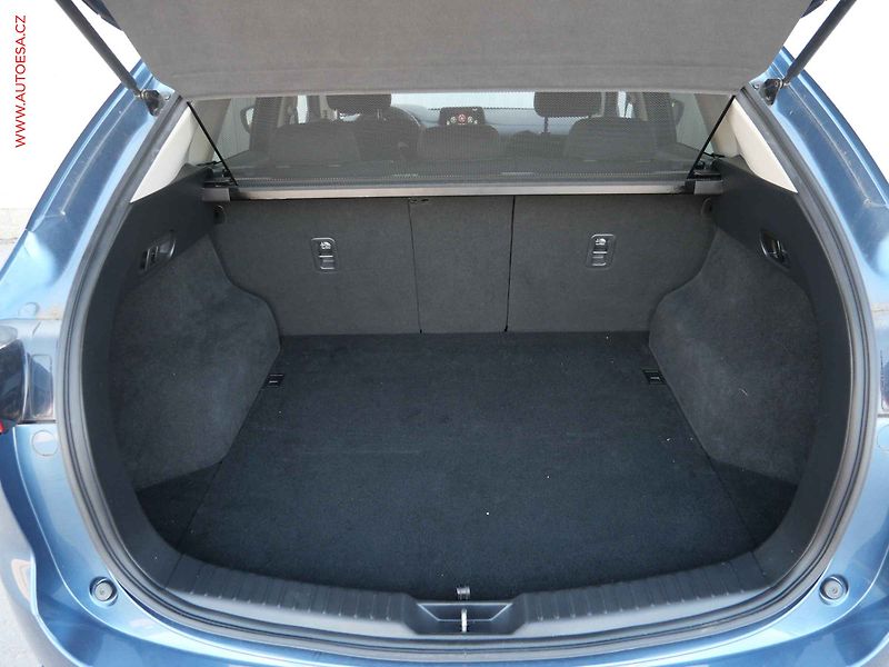 Mazda CX-5 (2019) 2.0 Skyactiv-G, 1.maj,ČR - fotka 7 z 19