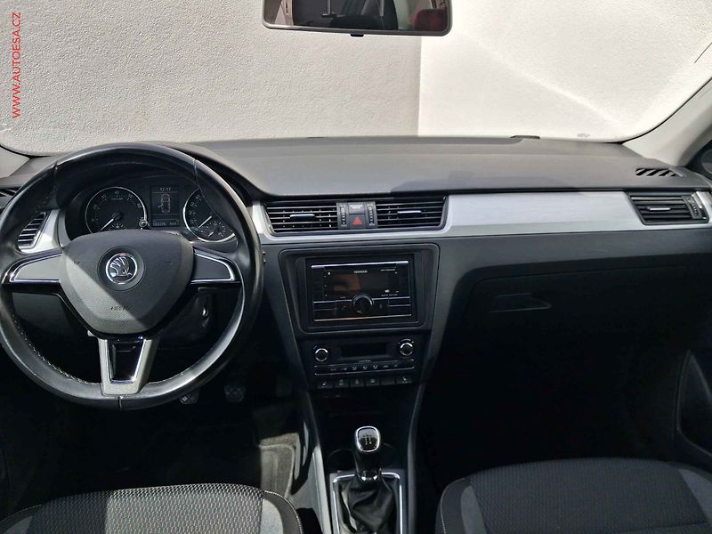 Škoda Rapid (2013) 1.2 TSi, Ambition - fotka 8 z 16