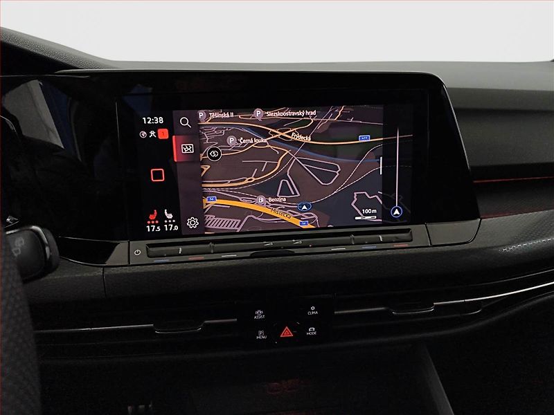 Volkswagen Golf (2021) 2.0 GTI - fotka 16 z 21