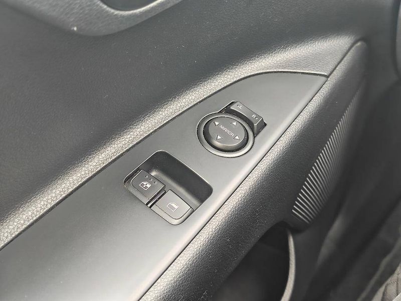 Kia Rio Comfort 1,25 CVVT - fotka 18 z 22