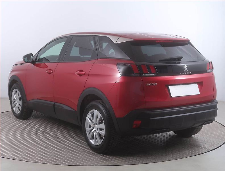 Peugeot 3008 (2023) Active Pack 1.2 PureTech - fotka 4 z 17