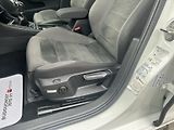 Volkswagen Golf Variant 2,0TDi Highline NAVI LEDMATRIX - náhled 25