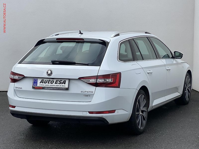 Škoda Superb (2016) 2.0 TDi 4x4, ČR, Style - fotka 4 z 21