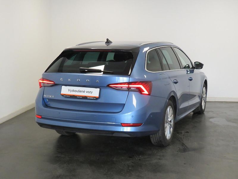 Škoda Octavia - fotka 2 z 24