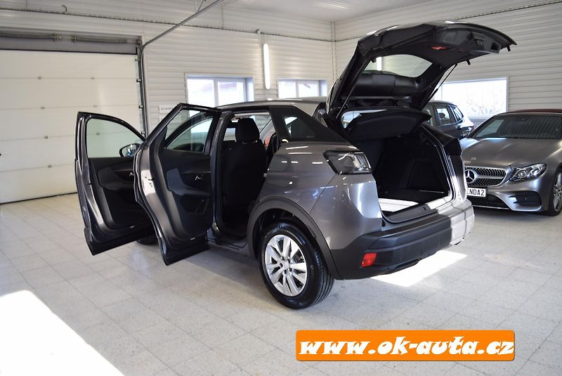 Peugeot 3008 1.5 HDI ACTIVE PACK 96 kW 2022 - fotka 21 z 61