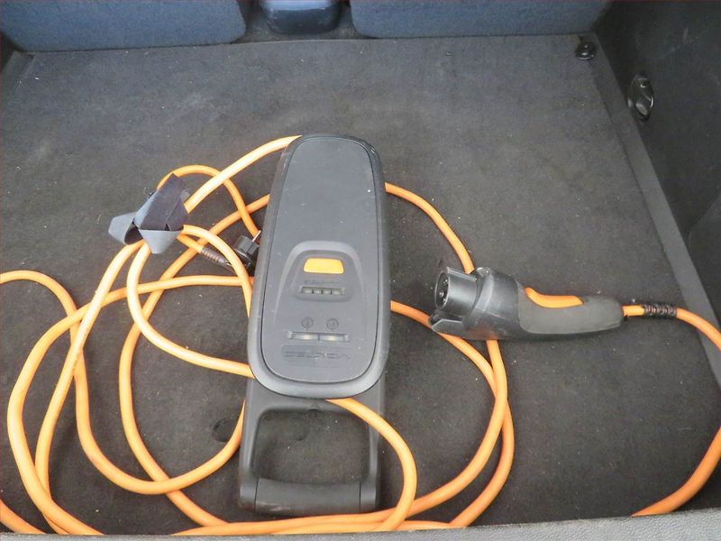Opel Ampera (2016) Elektro + 1.4T, Automat - fotka 18 z 19