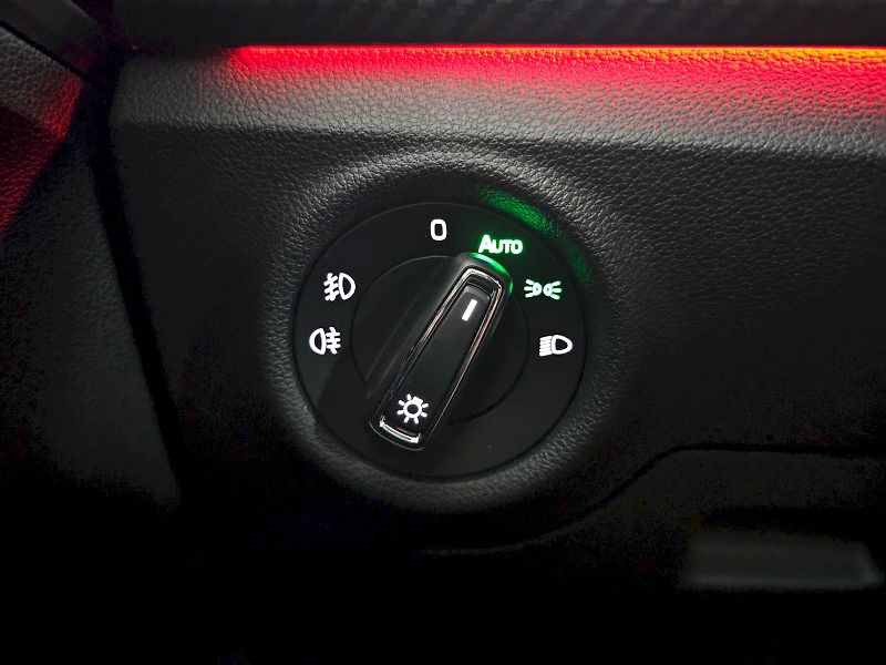 Škoda Kamiq (2025) 1.0TSi 85kW MONTE CARLO - fotka 29 z 35