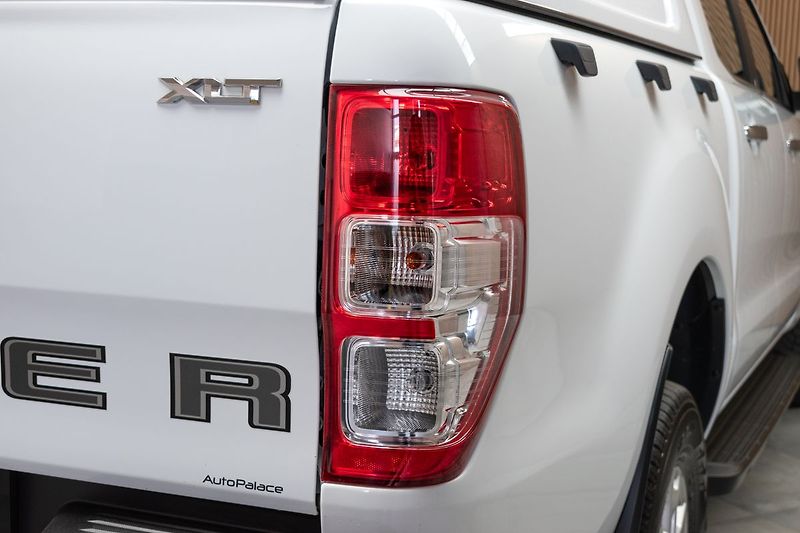 Ford Ranger 2.0 XLT*Naviják*4x4*TAŽNÉ*ČR 1 - fotka 42 z 46
