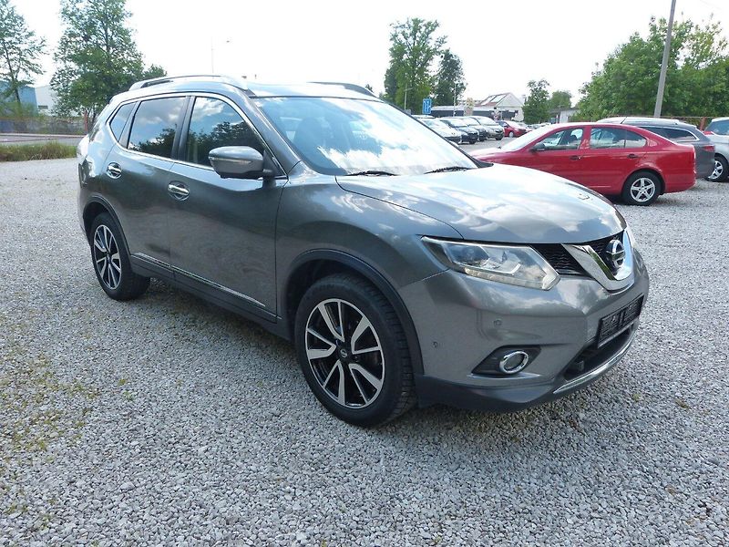 Nissan X-Trail 1.6 dCi - fotka 8 z 19