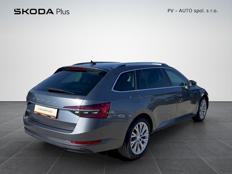 Škoda Superb (2023) 2.0 TDI 147kW Style Plus DSG C - fotka 2 z 21