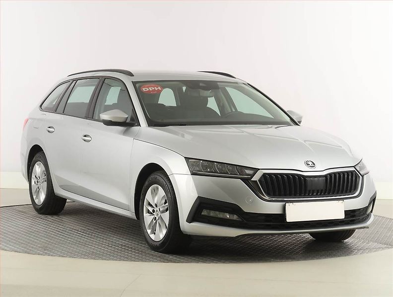 Škoda Octavia (2023) Ambition 2.0 TDI, ČR,1.maj - fotografie inzerátu