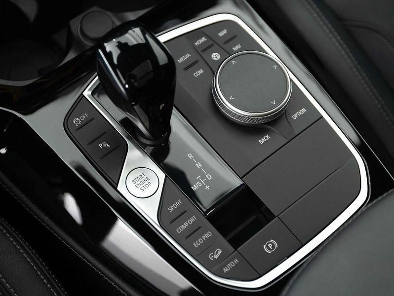 BMW X4 M40i - fotka 15 z 23