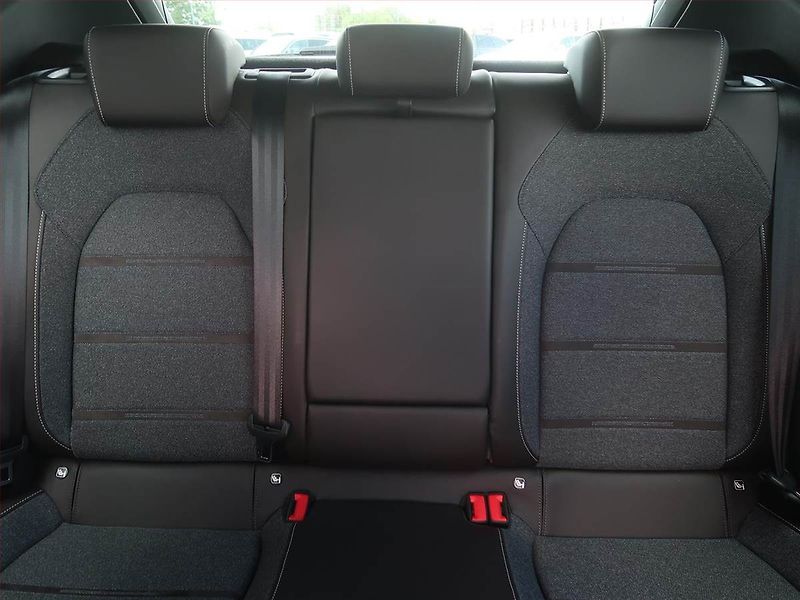 Seat Leon (2021) Xcellence 1.0 TSI, Automat - fotka 10 z 17