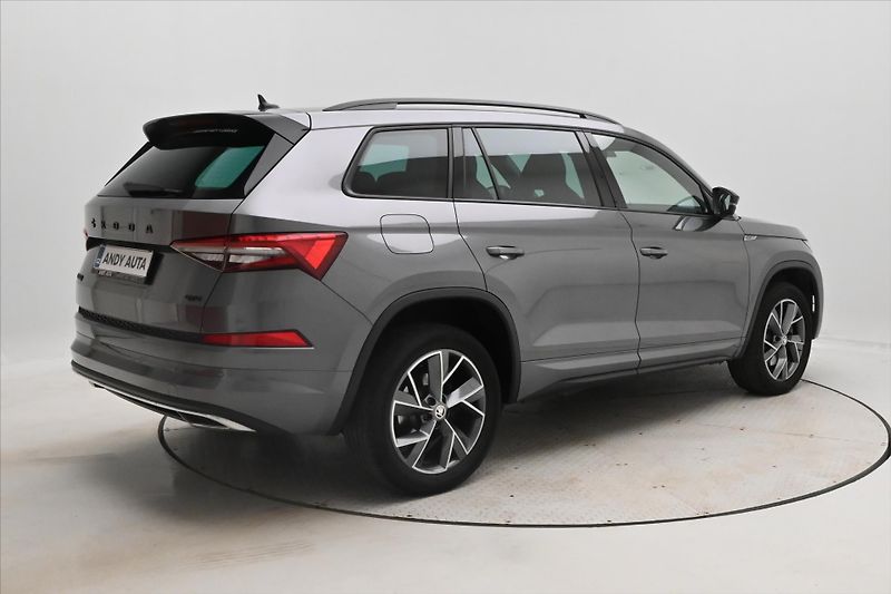 Škoda Kodiaq 2,0 TDI 147kW DSG 4x4 Sportlin - fotka 5 z 32