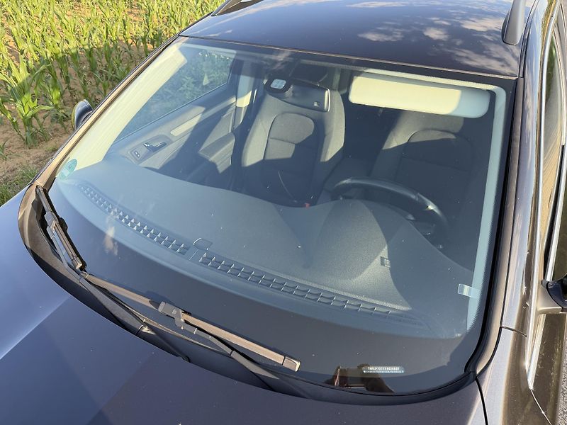 Škoda Superb (2014) 2,0TDI 125kW DSG ELEGANCE - fotka 14 z 81