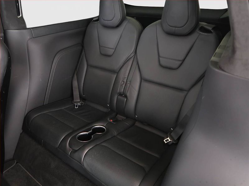 Tesla Model X (2016) P90D, SoH 89% - fotka 20 z 27